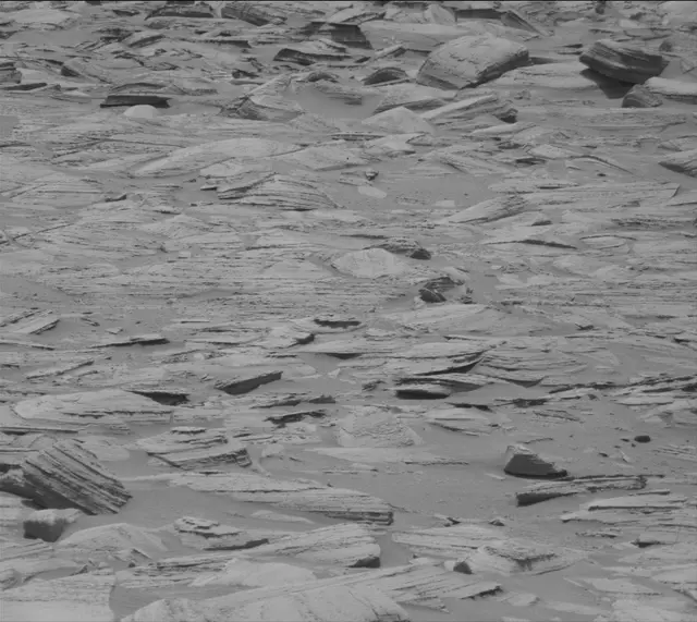 Sol 4375: Mast Camera (Mastcam)