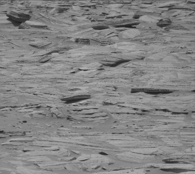 Sol 4375: Mast Camera (Mastcam)