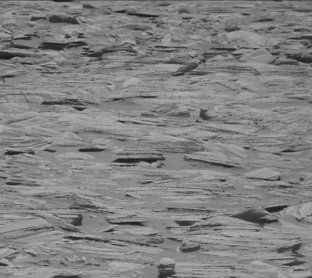 Sol 4375: Mast Camera (Mastcam)