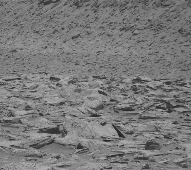 Sol 4375: Mast Camera (Mastcam)