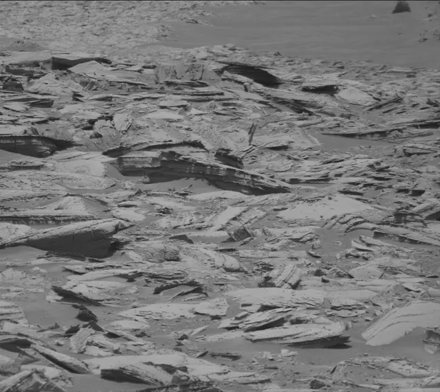 Sol 4375: Mast Camera (Mastcam)