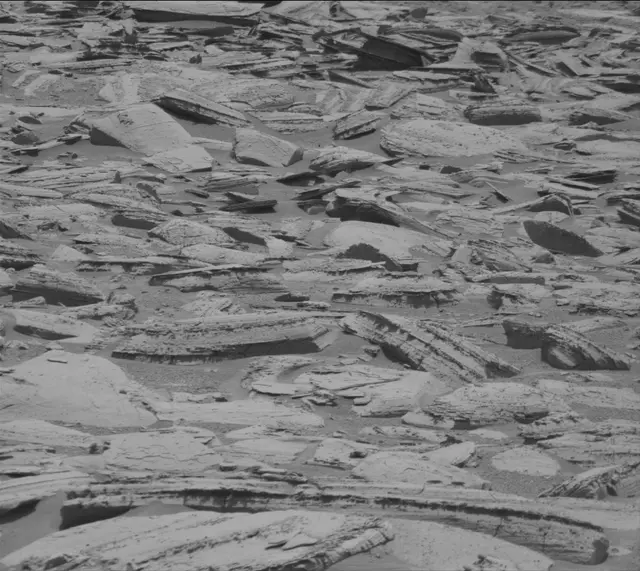 Sol 4375: Mast Camera (Mastcam)
