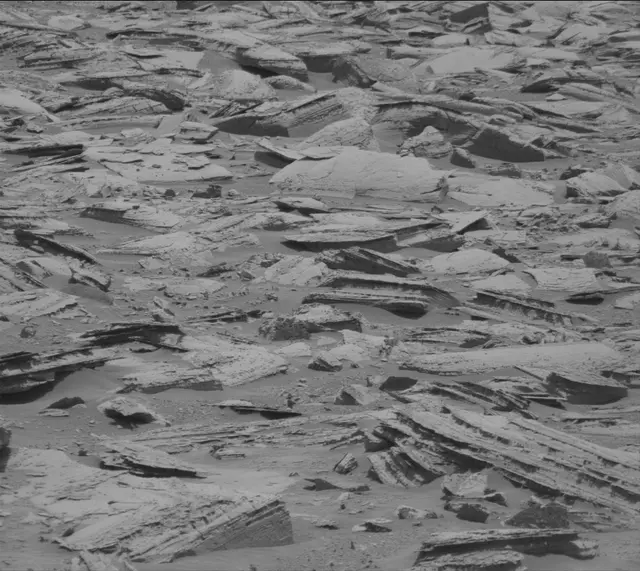 Sol 4375: Mast Camera (Mastcam)