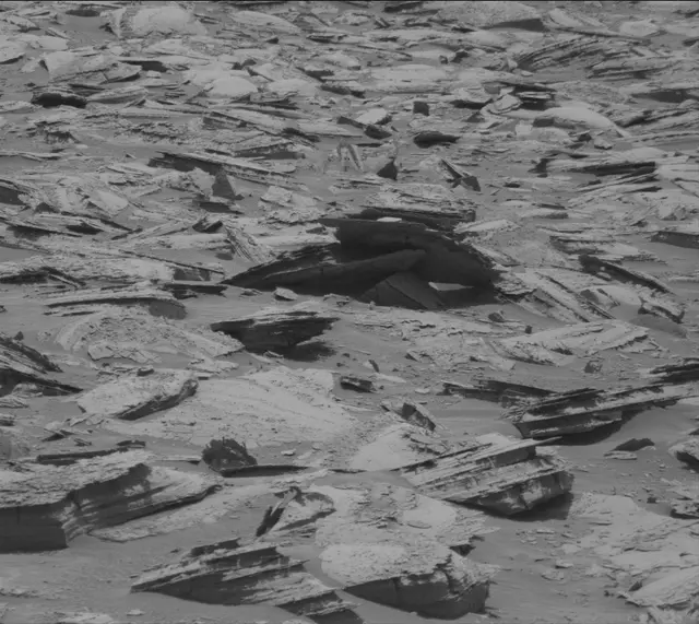 Sol 4375: Mast Camera (Mastcam)