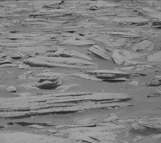 Sol 4375: Mast Camera (Mastcam)