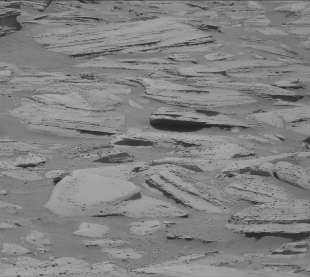 Sol 4375: Mast Camera (Mastcam)