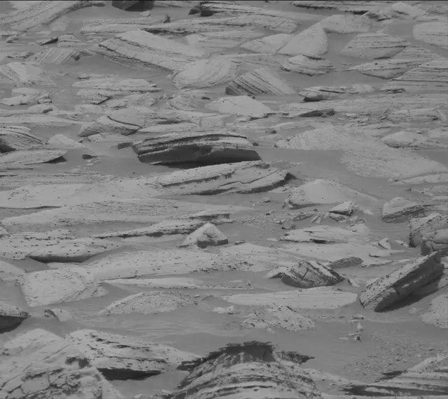 Sol 4375: Mast Camera (Mastcam)