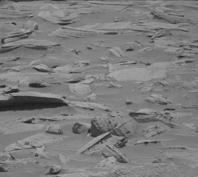 Sol 4375: Mast Camera (Mastcam)