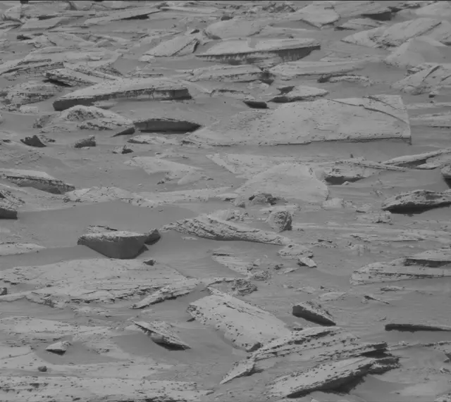 Sol 4375: Mast Camera (Mastcam)