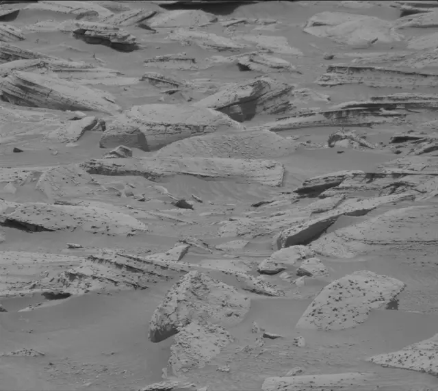 Sol 4375: Mast Camera (Mastcam)