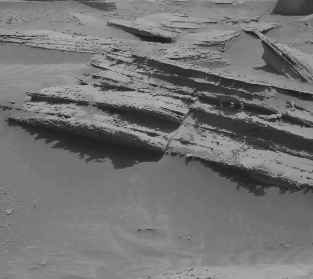 Sol 4379: Mast Camera (Mastcam)