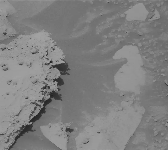 Sol 4380: Mast Camera (Mastcam)