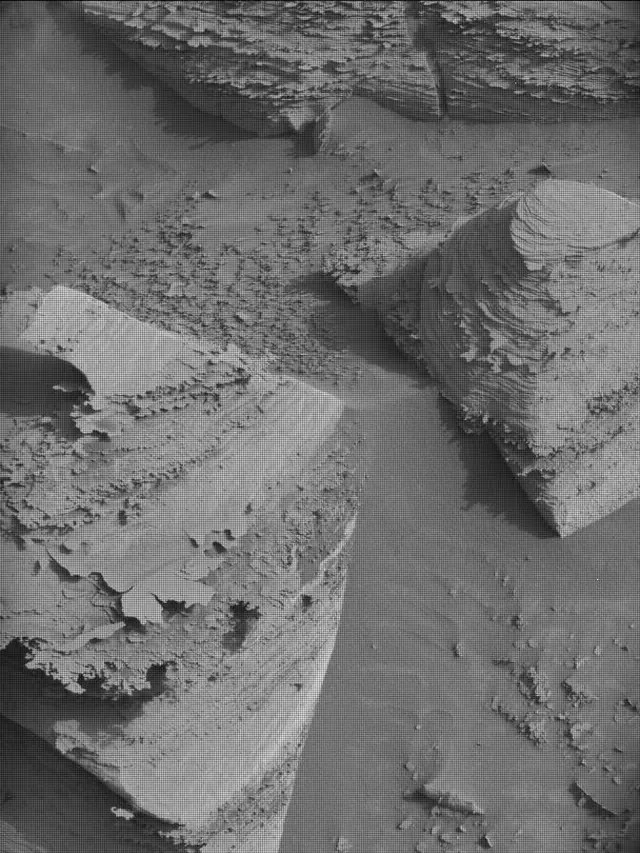 Sol 4382: Mast Camera (Mastcam)