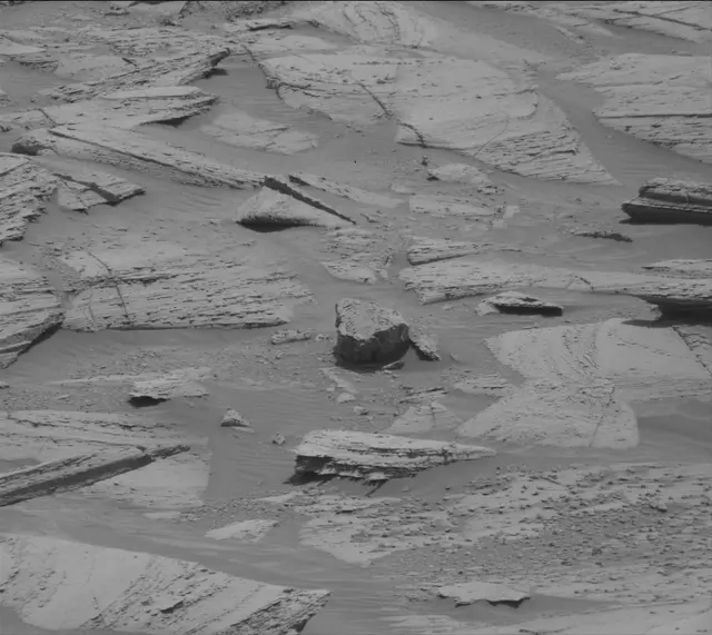 Sol 4382: Mast Camera (Mastcam)