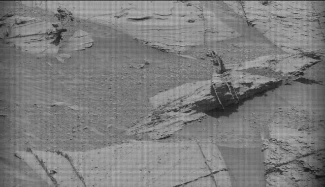 Sol 4384: Mast Camera (Mastcam)