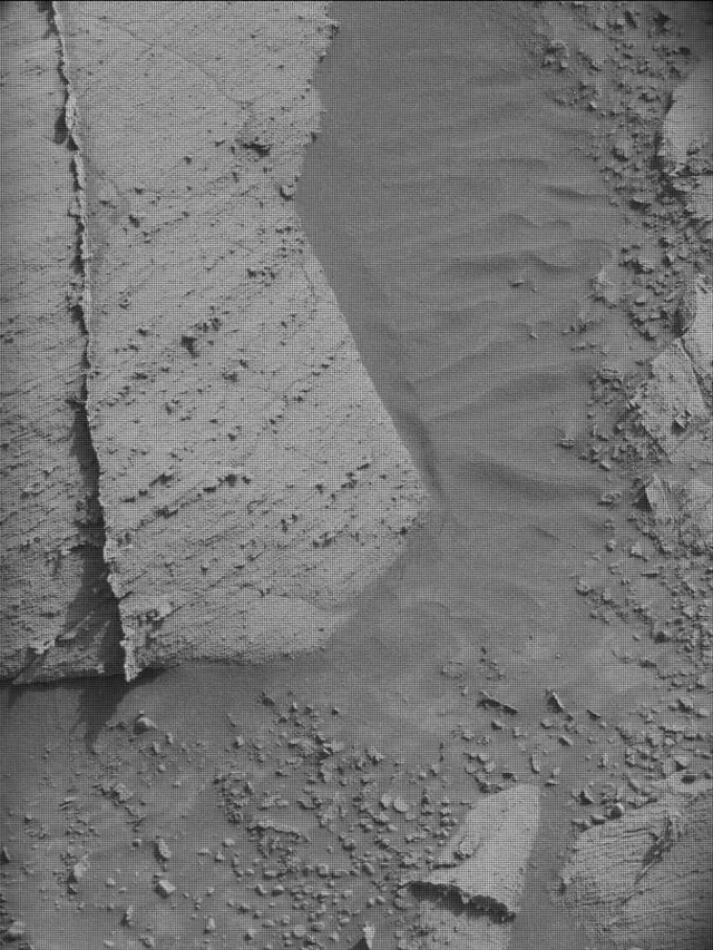 Sol 4384: Mast Camera (Mastcam)