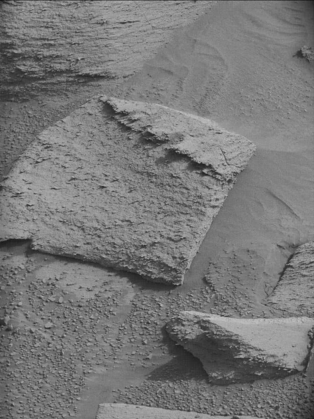 Sol 4384: Mast Camera (Mastcam)