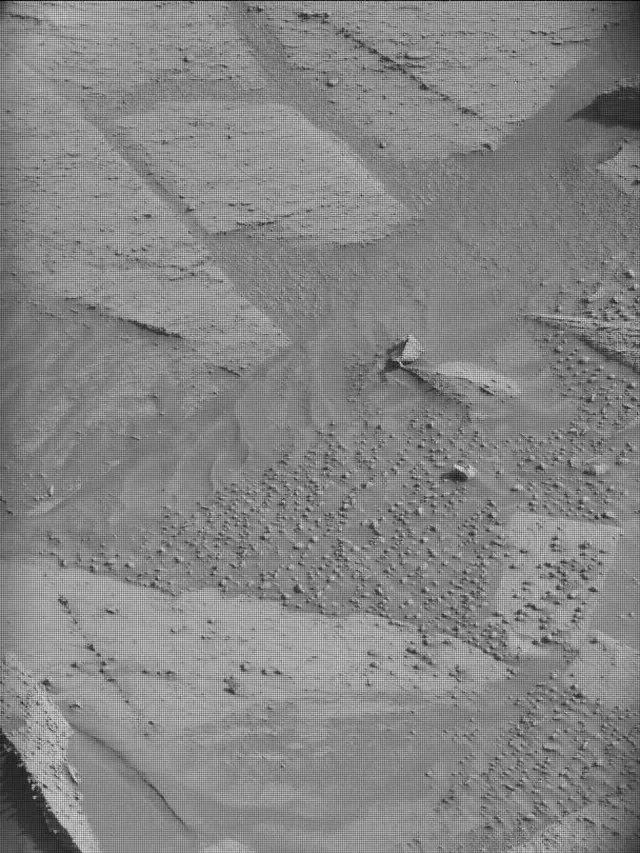 Sol 4384: Mast Camera (Mastcam)