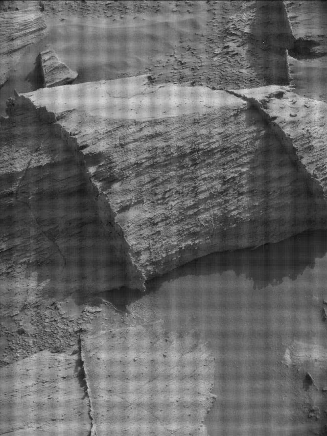 Sol 4384: Mast Camera (Mastcam)