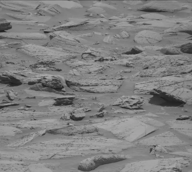 Sol 4384: Mast Camera (Mastcam)