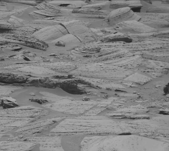 Sol 4384: Mast Camera (Mastcam)