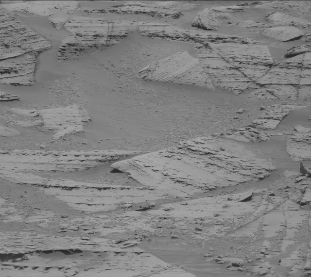Sol 4384: Mast Camera (Mastcam)