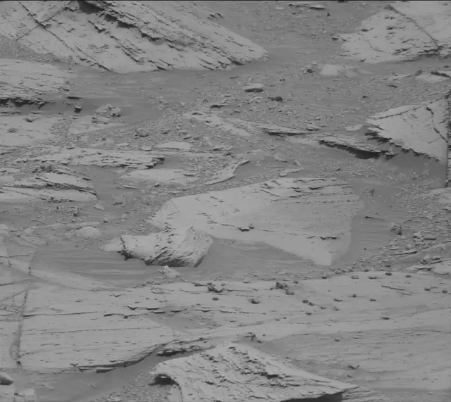 Sol 4384: Mast Camera (Mastcam)