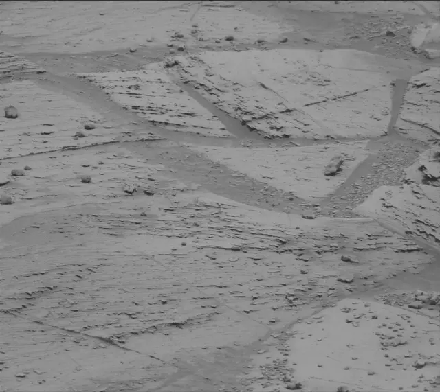 Sol 4384: Mast Camera (Mastcam)