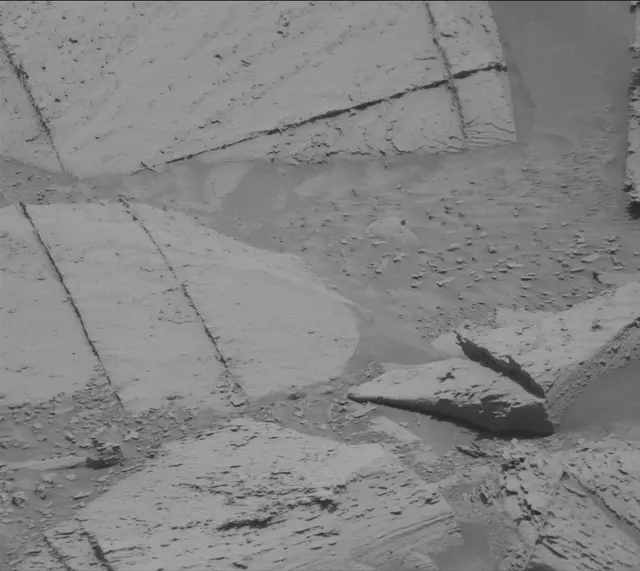 Sol 4384: Mast Camera (Mastcam)