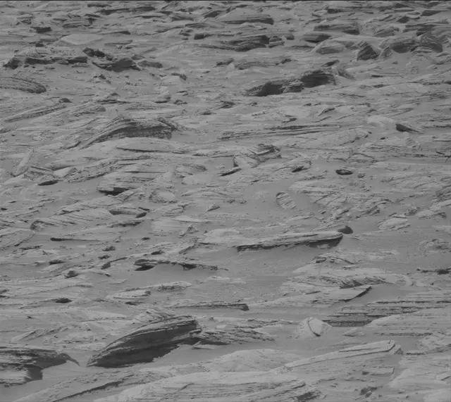 Sol 4384: Mast Camera (Mastcam)