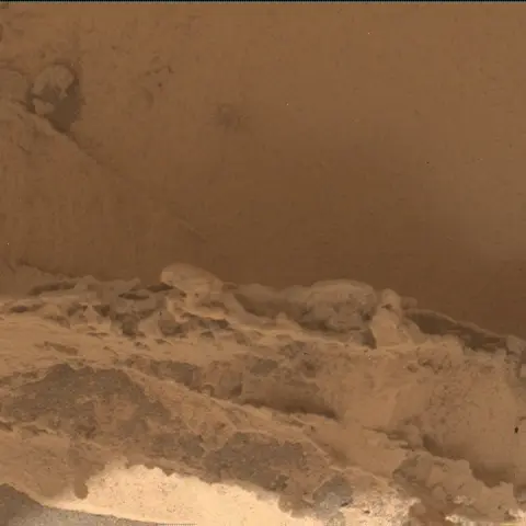 Sol 4384: Mars Hand Lens Imager (MAHLI)