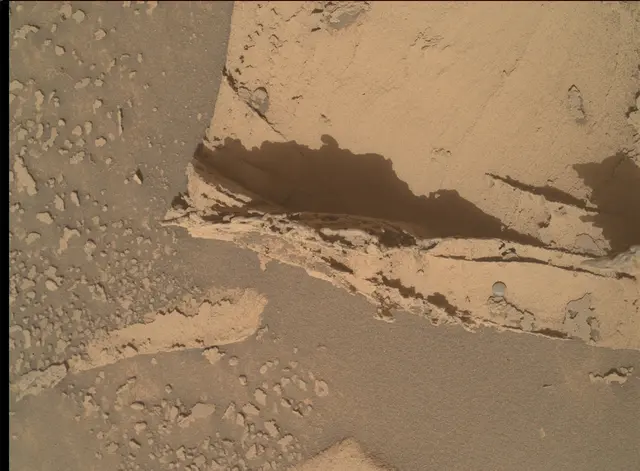 Sol 4384: Mars Hand Lens Imager (MAHLI)