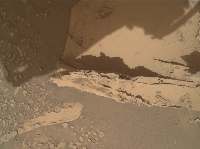 Sol 4384: Mars Hand Lens Imager (MAHLI)