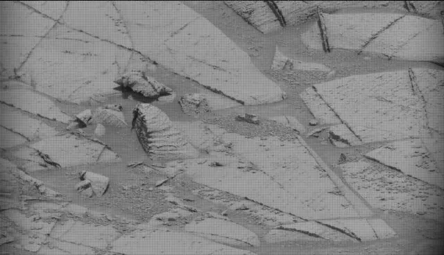 Sol 4386: Mast Camera (Mastcam)