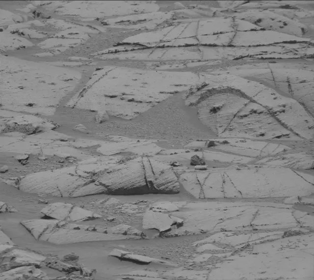 Sol 4386: Mast Camera (Mastcam)