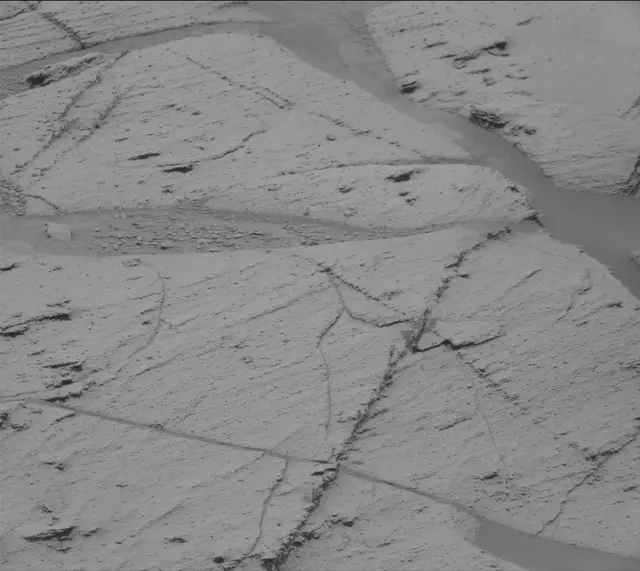 Sol 4386: Mast Camera (Mastcam)