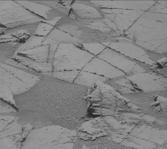 Sol 4386: Mast Camera (Mastcam)