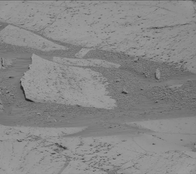 Sol 4386: Mast Camera (Mastcam)