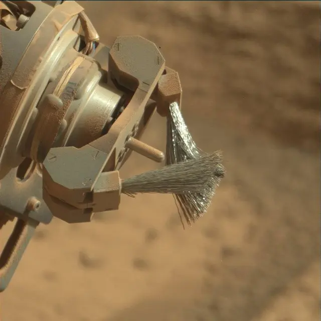 Sol 4386: Mast Camera (Mastcam)
