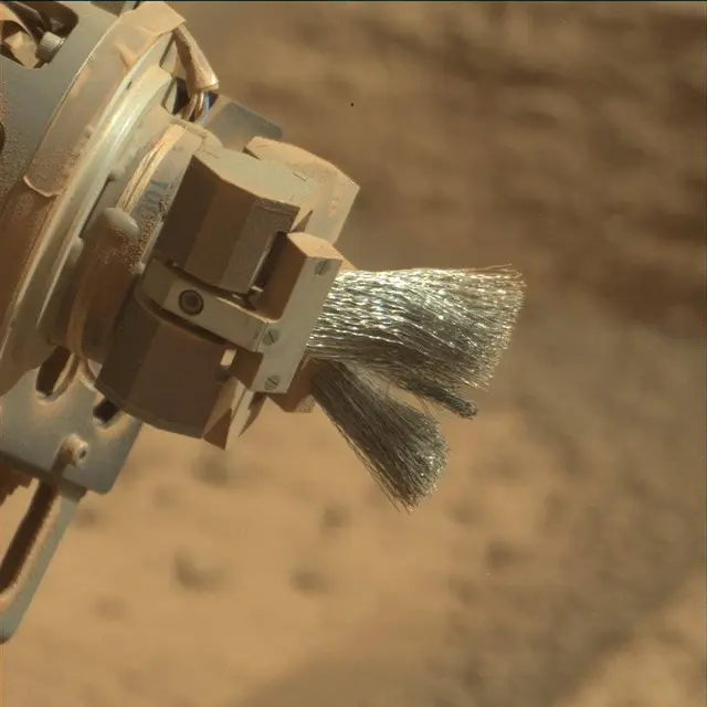Sol 4386: Mast Camera (Mastcam)