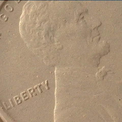 Sol 4386: Mars Hand Lens Imager (MAHLI)