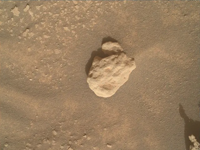 Sol 4387: Mars Hand Lens Imager (MAHLI)