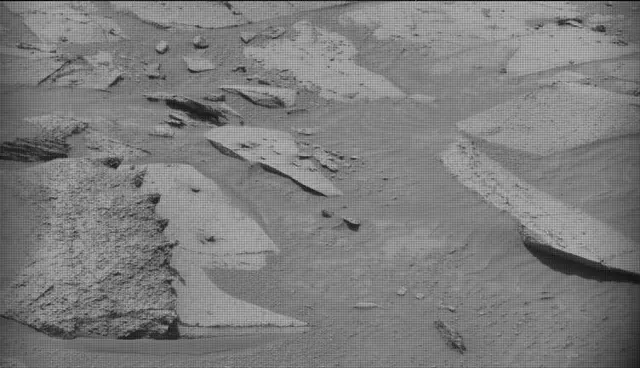 Sol 4389: Mast Camera (Mastcam)