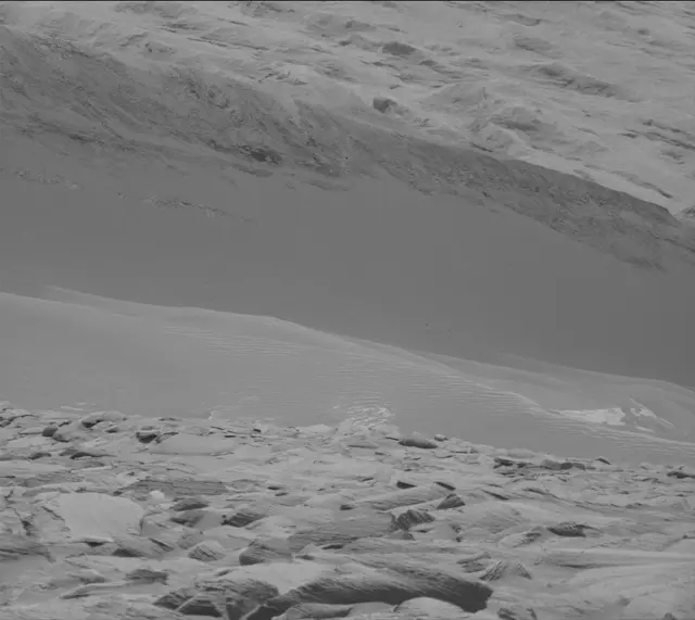 Sol 4389: Mast Camera (Mastcam)