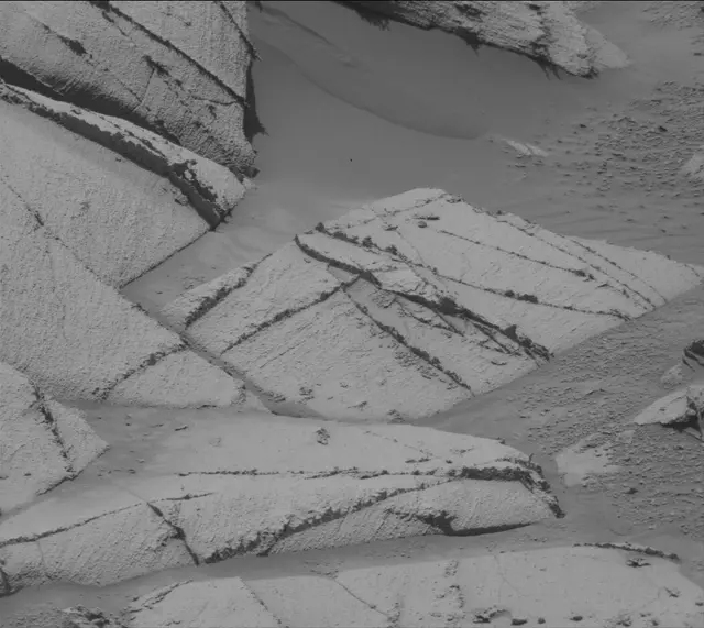 Sol 4389: Mast Camera (Mastcam)