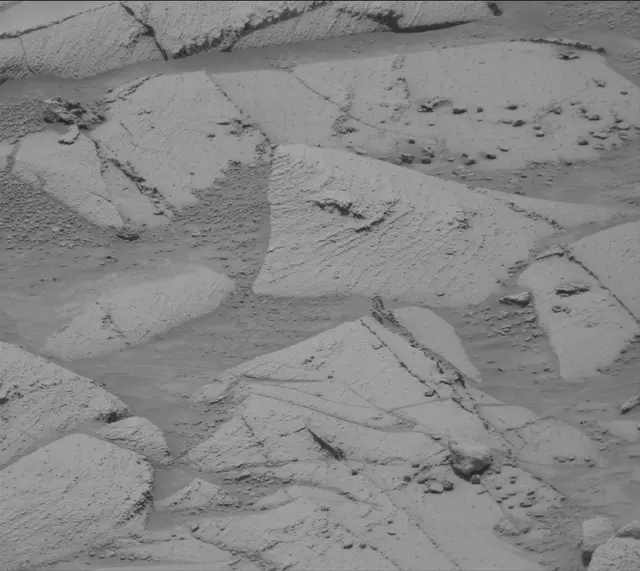 Sol 4389: Mast Camera (Mastcam)