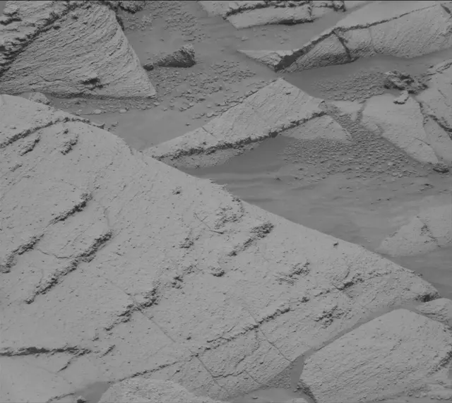 Sol 4389: Mast Camera (Mastcam)