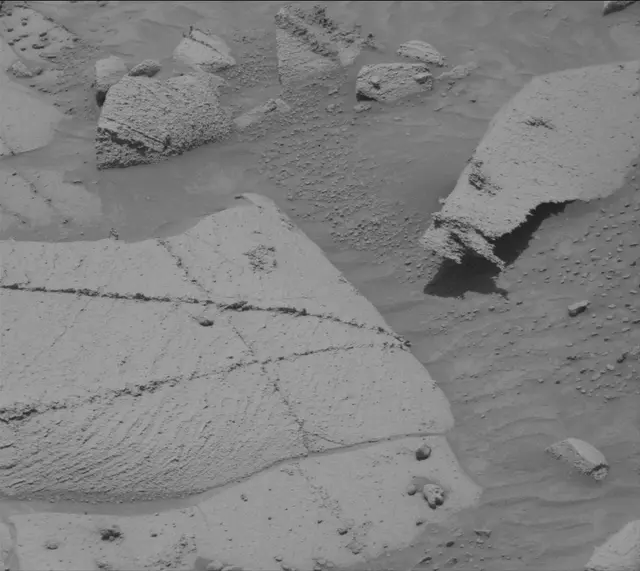Sol 4389: Mast Camera (Mastcam)