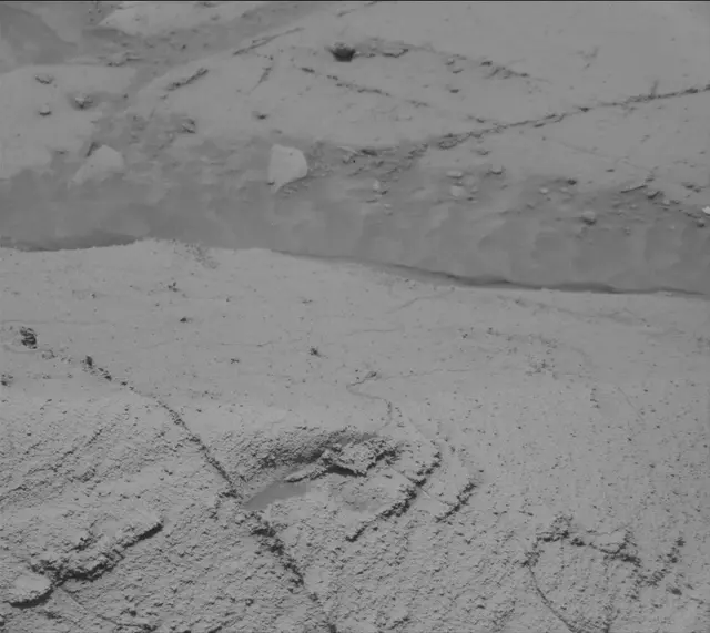 Sol 4389: Mast Camera (Mastcam)