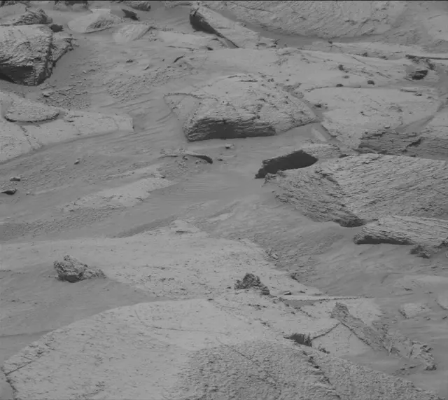 Sol 4389: Mast Camera (Mastcam)